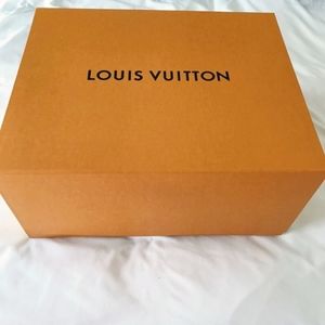 Authentic Louis Vuitton XL Gift Box extra large